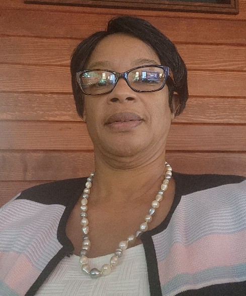 Lucinda Dennis